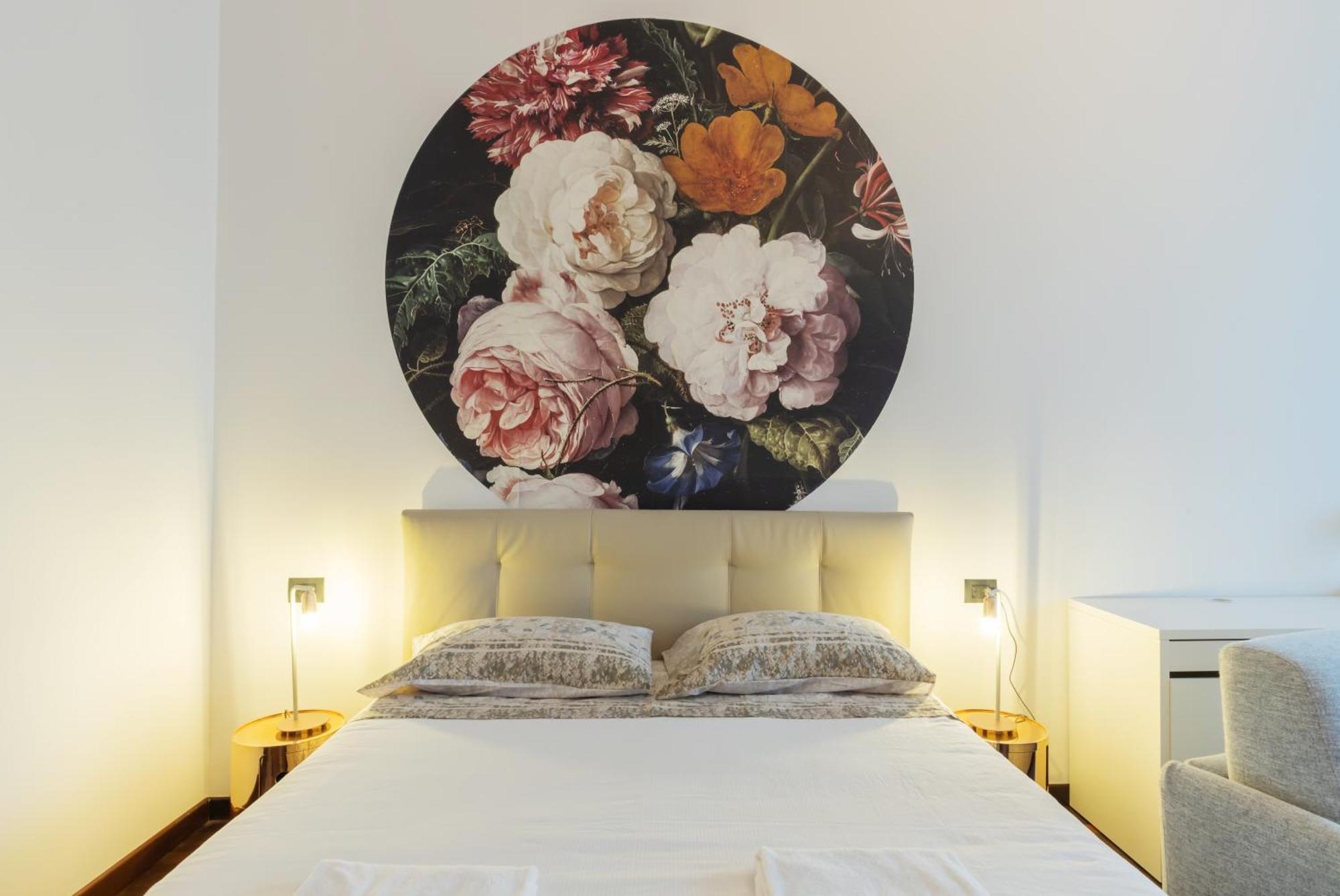 Apartment Duomo View - 2 Min From Duomo Amazing Location Milan